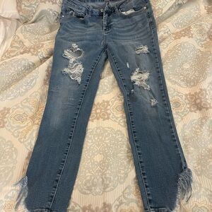 Judy Blue Distressed Skinny Jeans in Blue
